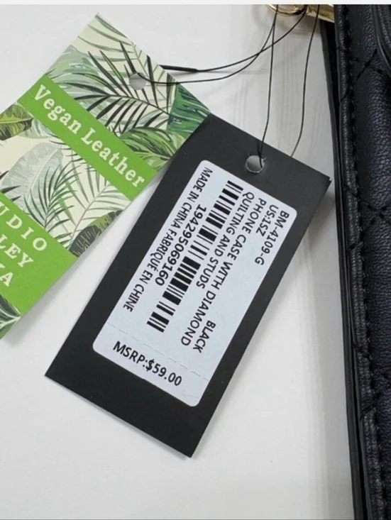 Badgley Mischka Black Quilted Crossbody Phone Bag with Gold Hardware - Picture 4 of 8